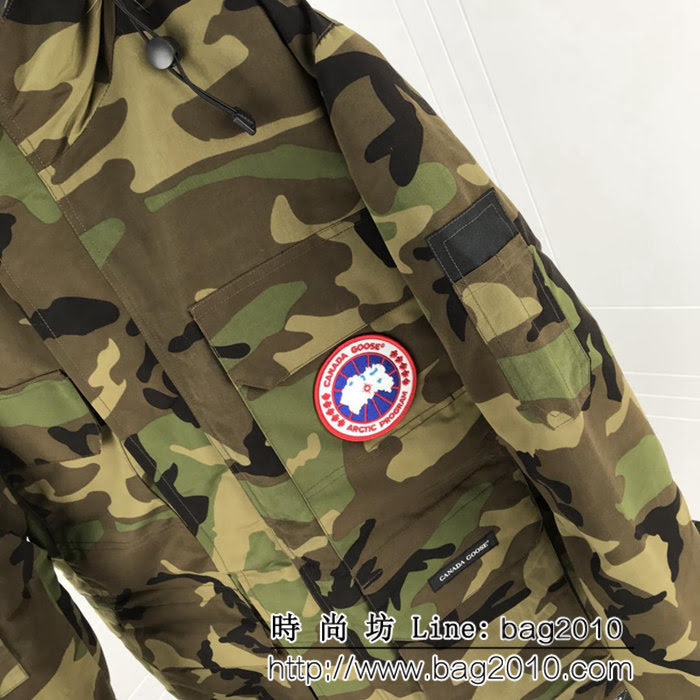 CanadaGoose加拿大鵝 明星同款 胸前章 防寒絨布羽絨服 男女同款 情侶款 ydi1624